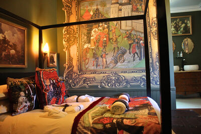 Chevalier Bertrand du Guesclin Suite Chevalier Bertrand du Guesclin Suite