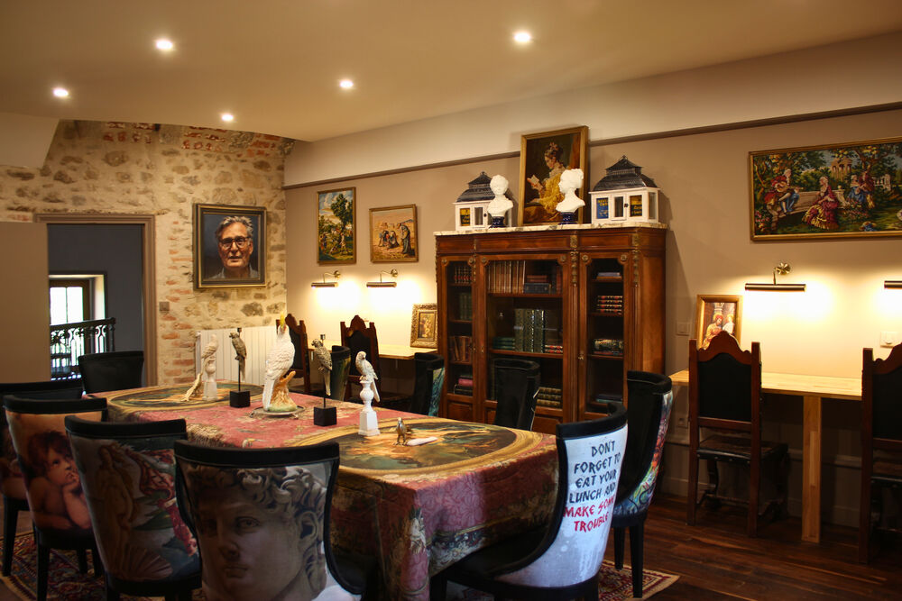 1 Louis Library 1 Louis Library